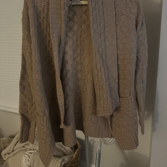 Aritzia Cashmere Cardigan, Size S - Picture 2 of 5